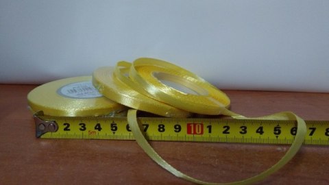Wstążka satynowa 6mmx32m JASNO-ŻÓŁTA 4szt. Wstążka satynowa 6mmx32m JASNO-ŻÓŁTA 4szt.